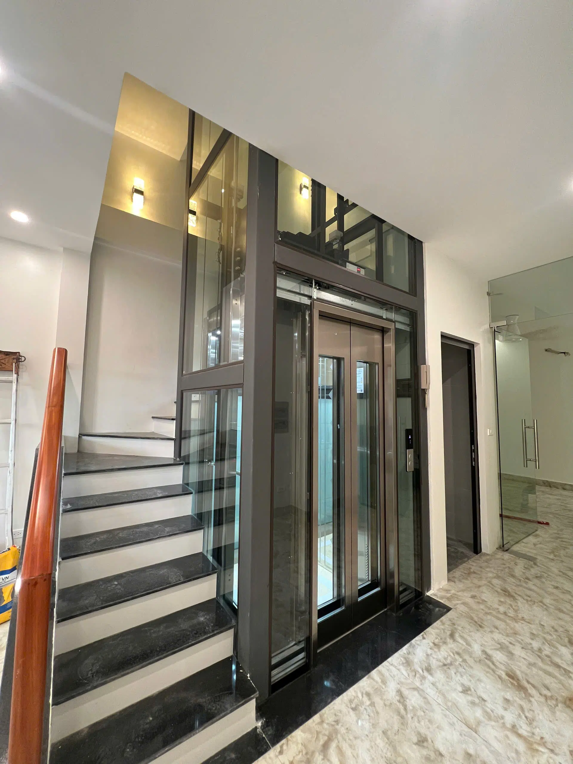 Lắp đặt thang máy gia đình Quận Bình Thạnh: Giải pháp tiện nghi, hiện đại 2025